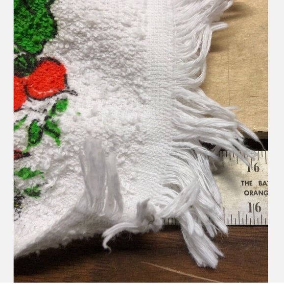 ***SOLD***3 pc Lot Crocheted/Hand Sewn Altered Kitchen Hanging Hand/Tea Towels - Picture 8 of 9